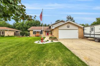 1229 Andrea Drive, New Lenox, IL 60451