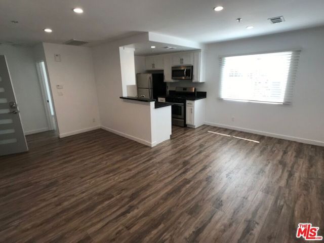 601 N Normandie Avenue 6, Los Angeles, CA 90004