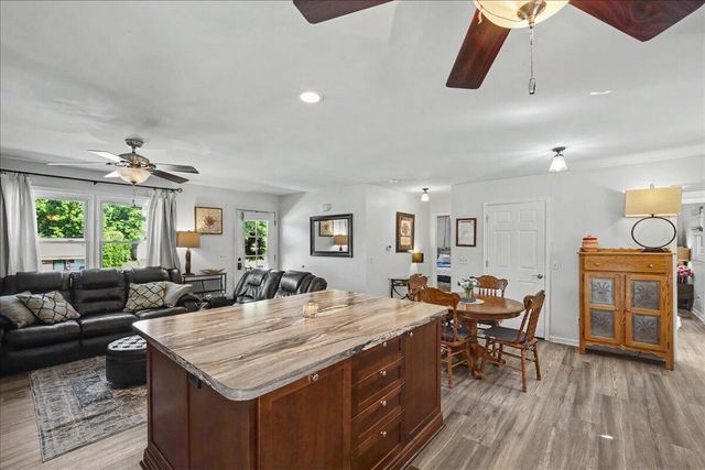 111 Bender Drive, Frankfort, KY 40601