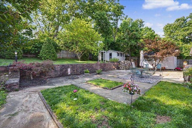 111 Bender Drive, Frankfort, KY 40601