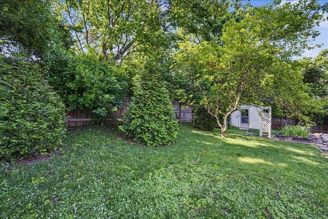 111 Bender Drive, Frankfort, KY 40601
