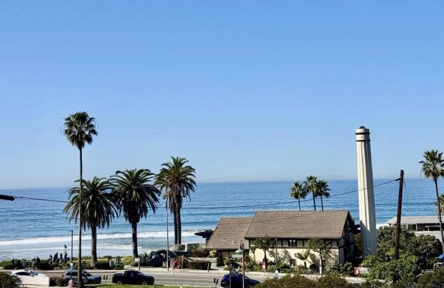 1562 Camino Del Mar 444, Del Mar, CA 92014