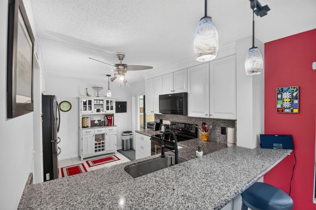10640 Tropic Palm Avenue 101, Boynton Beach, FL 33437