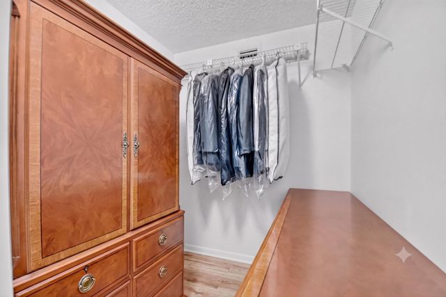 10640 Tropic Palm Avenue 101, Boynton Beach, FL 33437
