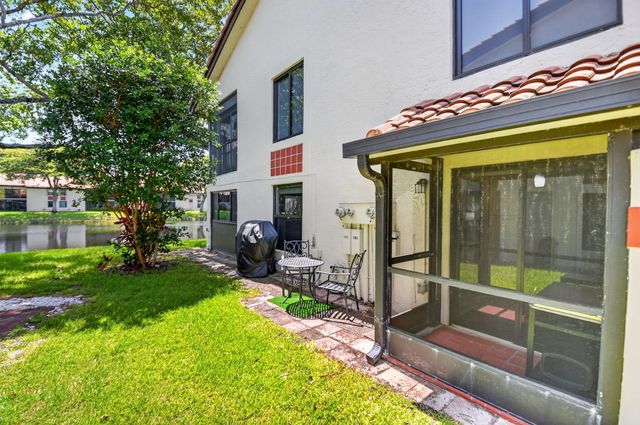 10640 Tropic Palm Avenue 101, Boynton Beach, FL 33437