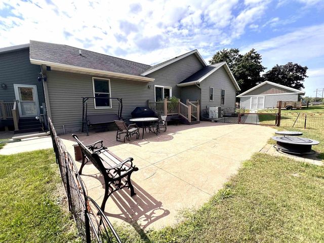 E11220 Birnam Woods Road, Baraboo, WI 53913