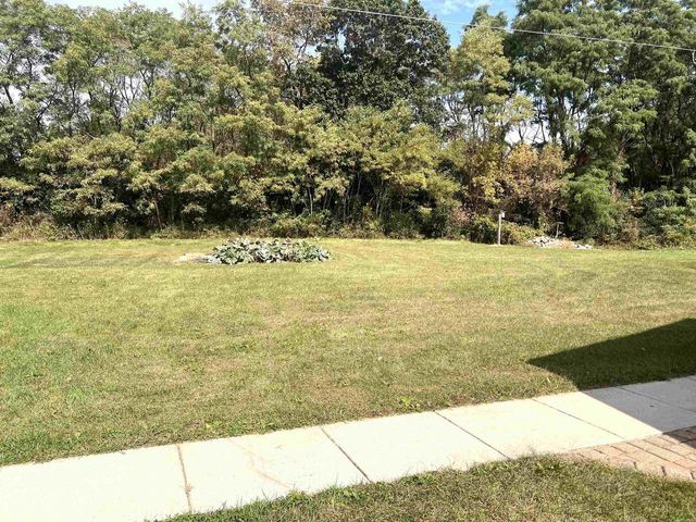 E11220 Birnam Woods Road, Baraboo, WI 53913