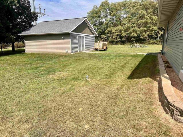 E11220 Birnam Woods Road, Baraboo, WI 53913