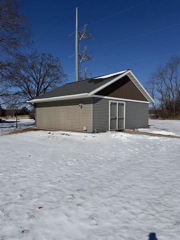 E11220 Birnam Woods Road, Baraboo, WI 53913