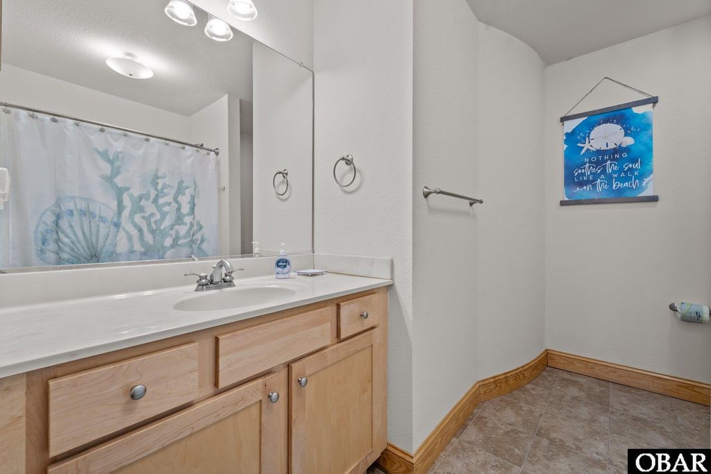 Image 17 of property listing at 107 W Gray Eagle St Unit 103A, Nags Head, NC 27959