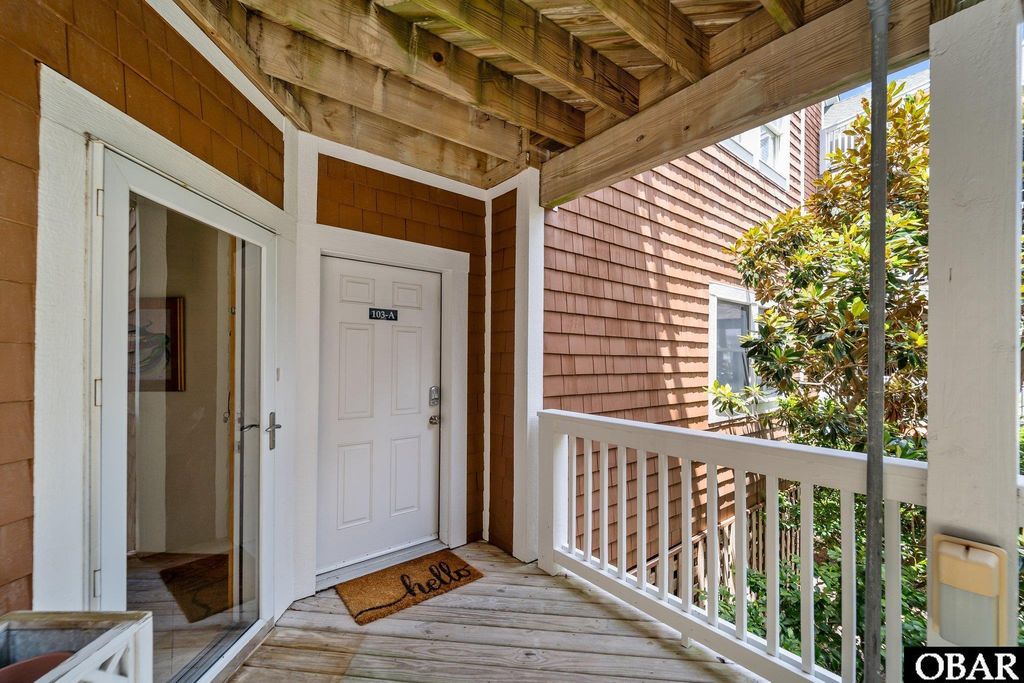 Image 3 of property listing at 107 W Gray Eagle St Unit 103A, Nags Head, NC 27959