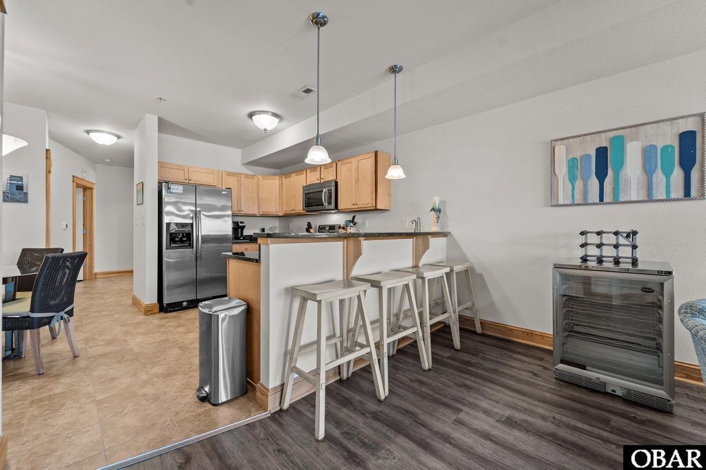 Image 7 of property listing at 107 W Gray Eagle St Unit 103A, Nags Head, NC 27959