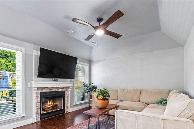 2901 Northaven Drive, Bentonville, AR 72712