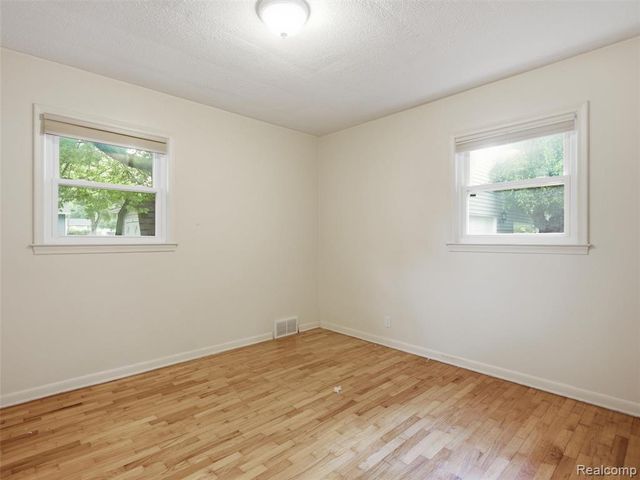 503 Bush Street, Linden, MI 48451