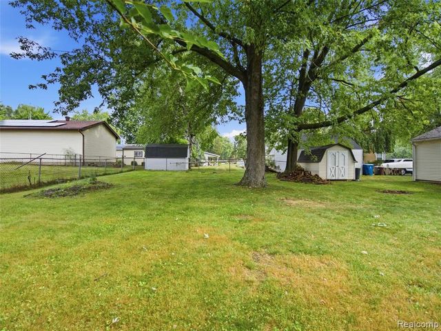 503 Bush Street, Linden, MI 48451