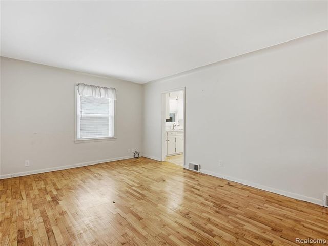 503 Bush Street, Linden, MI 48451