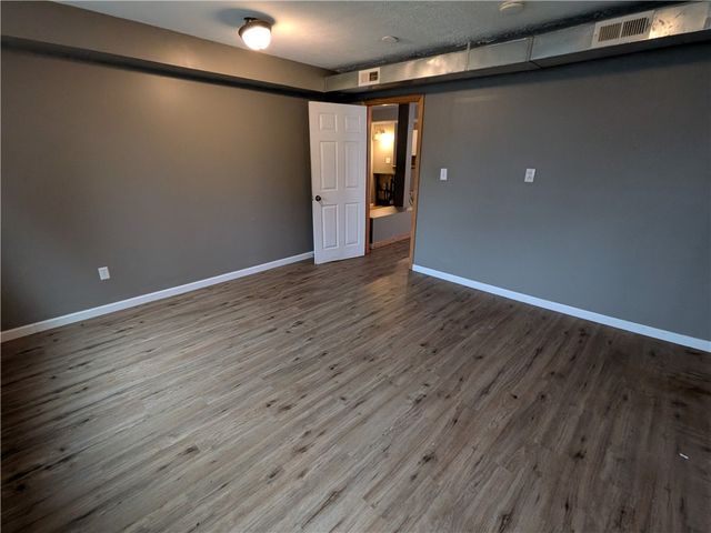 221 Caruso Dr, Monroeville, PA 15146