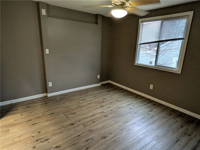 221 Caruso Dr, Monroeville, PA 15146