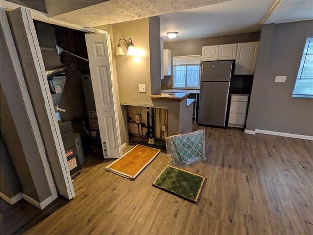 221 Caruso Dr, Monroeville, PA 15146