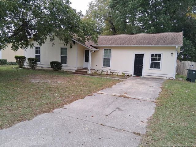 6413 Winter Park Drive, Fayetteville, NC 28304