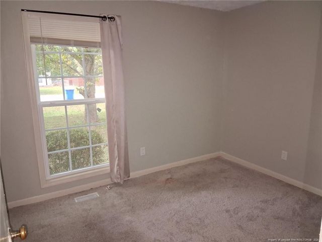 6413 Winter Park Drive, Fayetteville, NC 28304