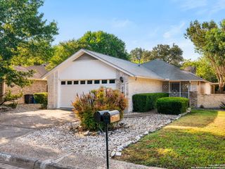 11610 Whisper Trail St, San Antonio, TX 78230