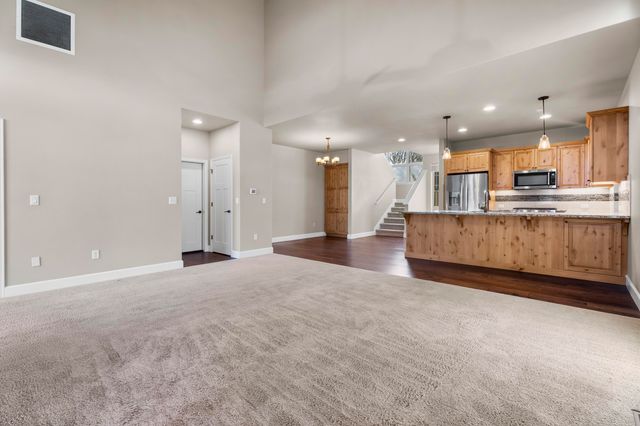 11090 Desert Sky Loop, Redmond, OR 97756