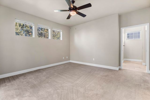 11090 Desert Sky Loop, Redmond, OR 97756