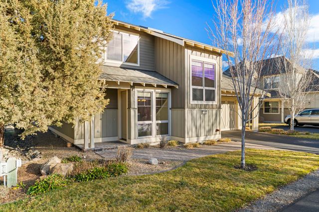 11090 Desert Sky Loop, Redmond, OR 97756