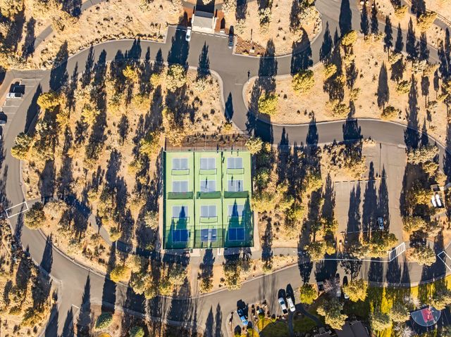 11090 Desert Sky Loop, Redmond, OR 97756