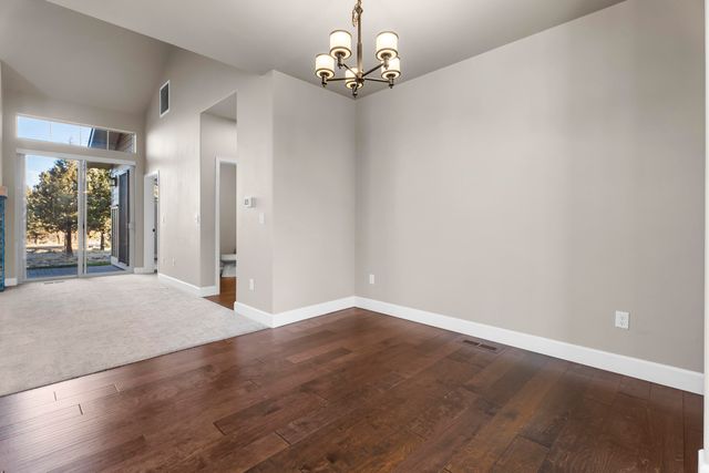 11090 Desert Sky Loop, Redmond, OR 97756