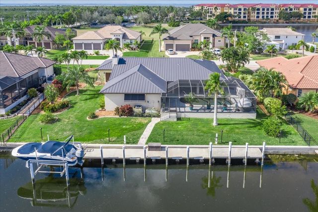 184 COLONY POINT DRIVE, Punta Gorda, FL 33950