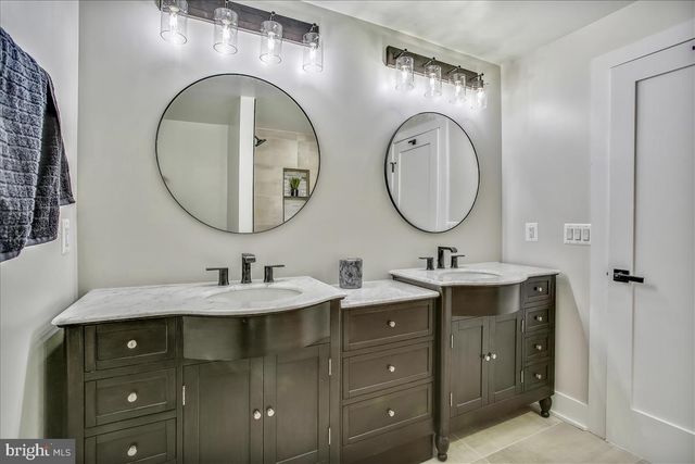 822 MADISON ST NW, Washington, DC 20011