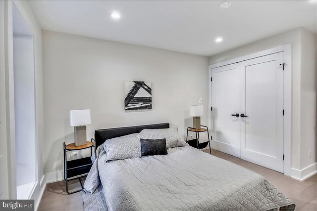 822 MADISON ST NW, Washington, DC 20011