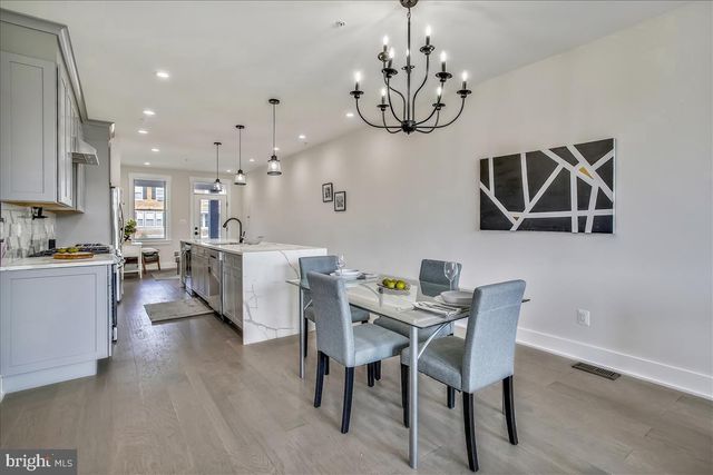 822 MADISON ST NW, Washington, DC 20011