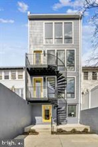 822 MADISON ST NW, Washington, DC 20011