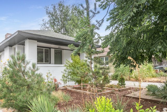 661 E REDONDO AVE, Salt Lake City, UT 84105