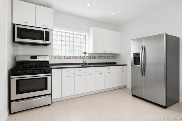 1904 Lacombe Avenue, Bronx, NY 10473