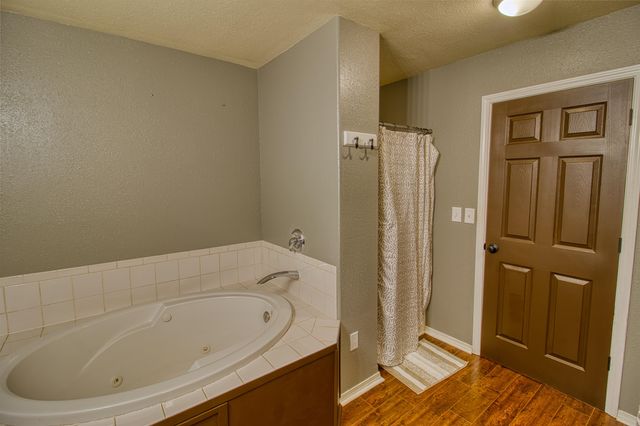 1185 CLOVERLEAF DRIVE, North Pole, AK 99705