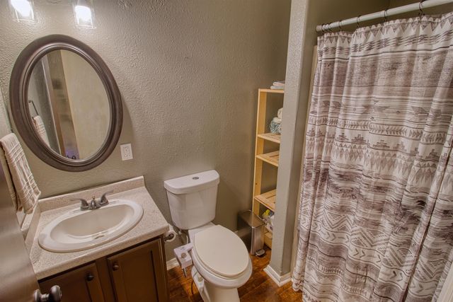 1185 CLOVERLEAF DRIVE, North Pole, AK 99705