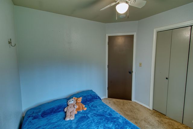 1185 CLOVERLEAF DRIVE, North Pole, AK 99705