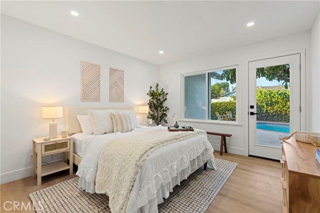 16951 Knapp Street, Northridge (los Angeles), CA 91343