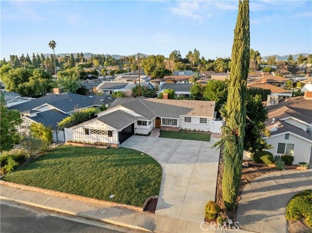 16951 Knapp Street, Northridge (los Angeles), CA 91343