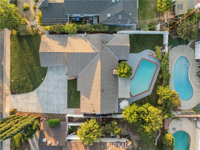 16951 Knapp Street, Northridge (los Angeles), CA 91343