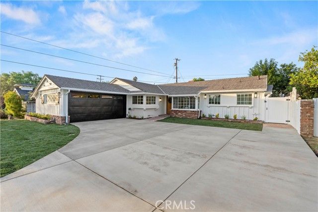 16951 Knapp Street, Northridge (los Angeles), CA 91343