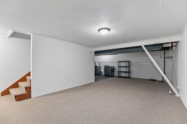 701 E LONGVIEW DRIVE, Appleton, WI 54911