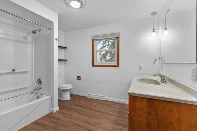 701 E LONGVIEW DRIVE, Appleton, WI 54911