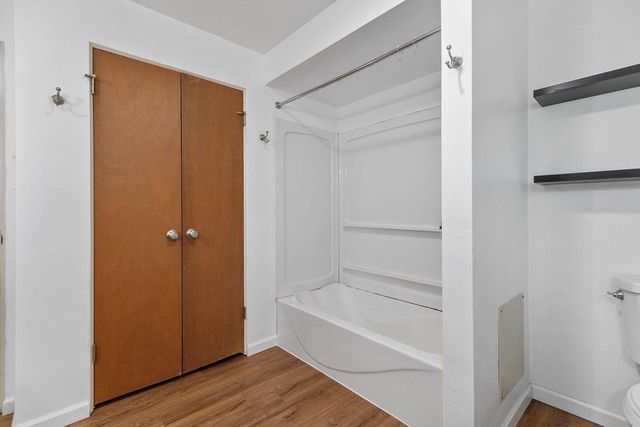 701 E LONGVIEW DRIVE, Appleton, WI 54911