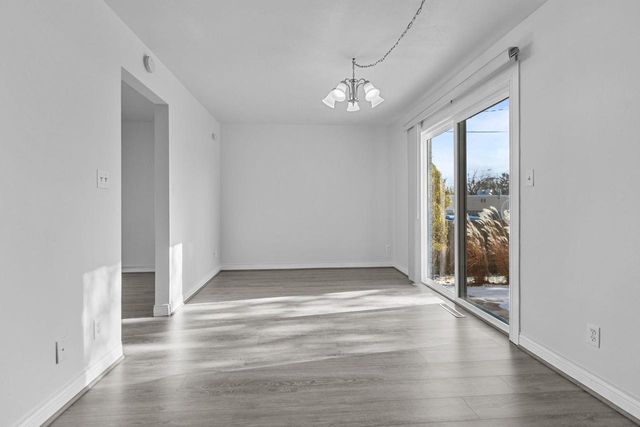 701 E LONGVIEW DRIVE, Appleton, WI 54911