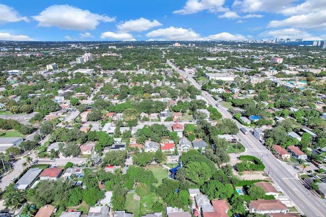 47 NW 49th St 3, Miami, FL 33127